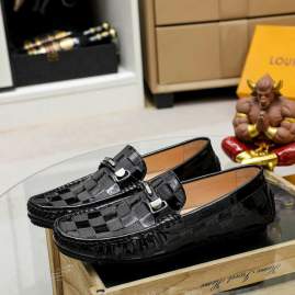 Picture of Louis Vuitton Shoes _SKULVsz38-45mnf040612098